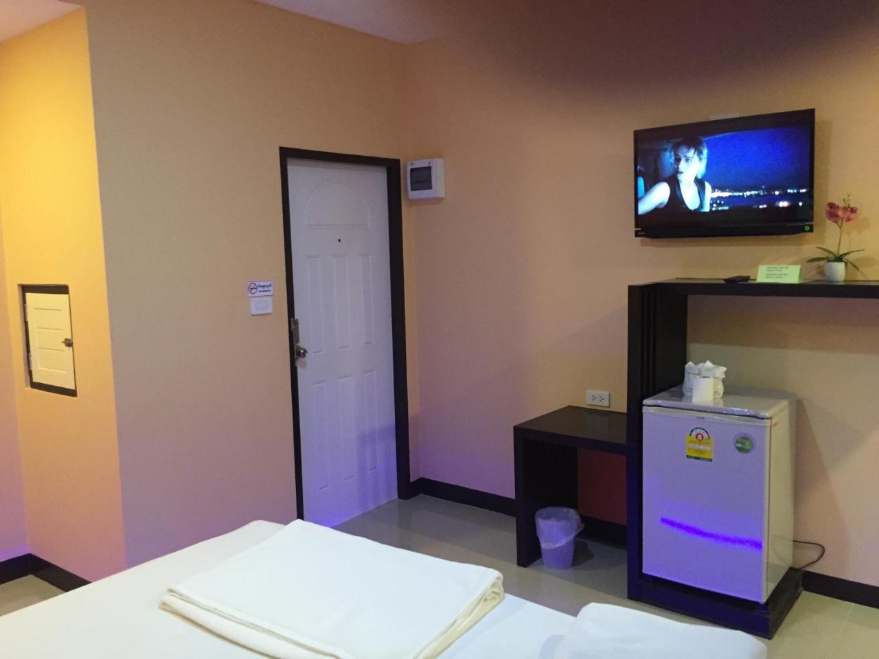 Jirapa Modern Resort Chonburi Zewnętrze zdjęcie