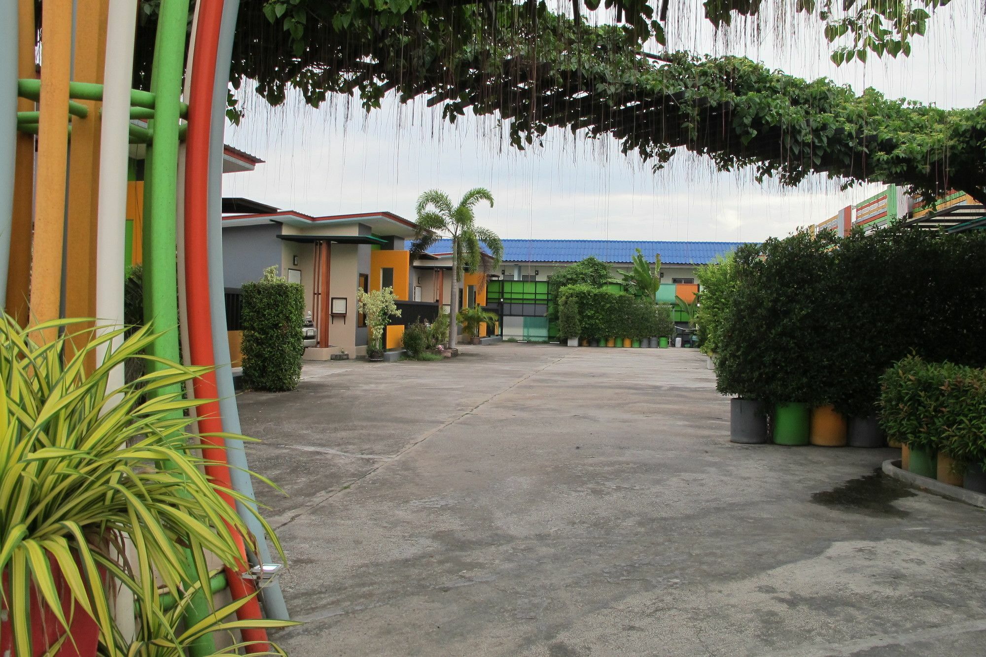 Jirapa Modern Resort Chonburi Zewnętrze zdjęcie